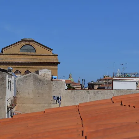 La Terrazza Sul Mercato Storico Holiday home *