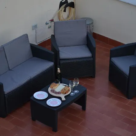La Terrazza Sul Mercato Storico Holiday home *